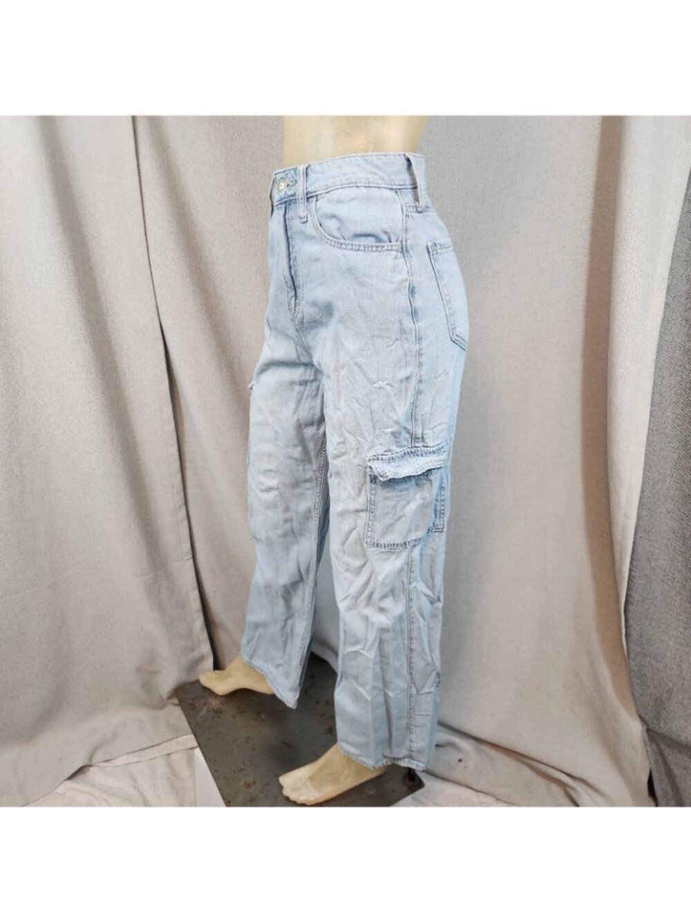 Hollister High Rise Vintg Baggy Light Wash Denim Blue Jean Size 1R / 0R 25 Wx 29 - Picture 8 of 9